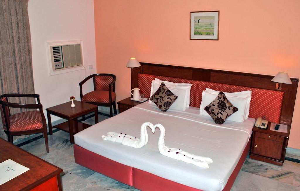 Greenwood Hotel Khajurāho Quarto foto